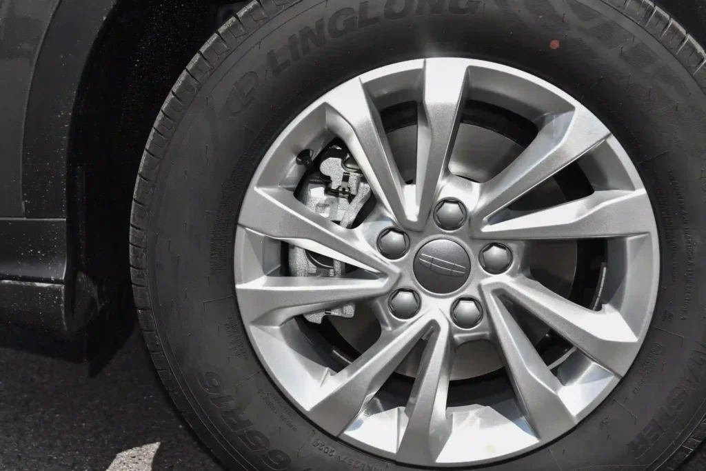 2026 Geely Coolray 1.5L CVT Manual