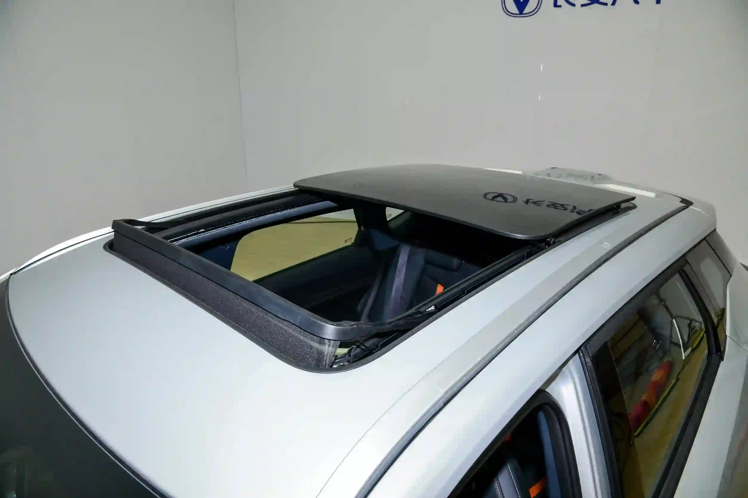 
								Changan UNI-Z full									