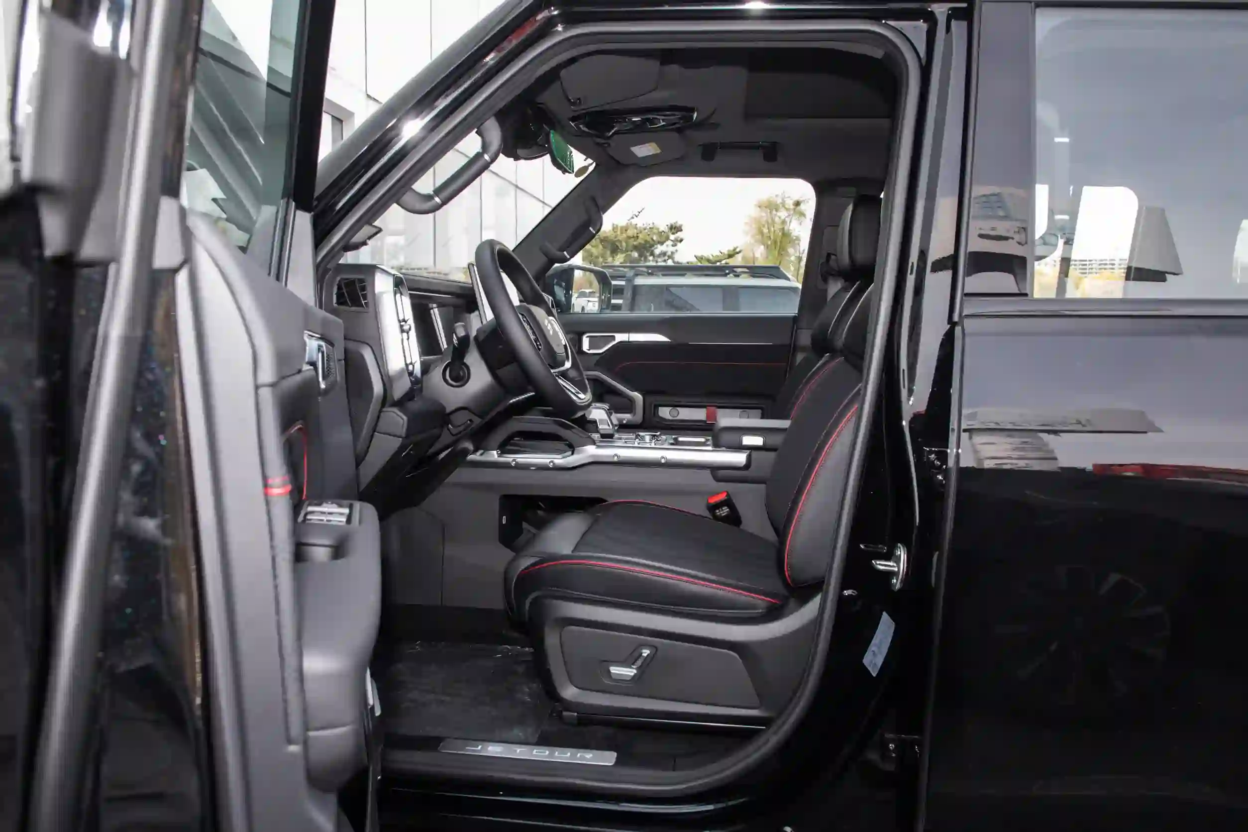 
								2026 Jetour PLUS 1.5TD DHT 7-seater full									