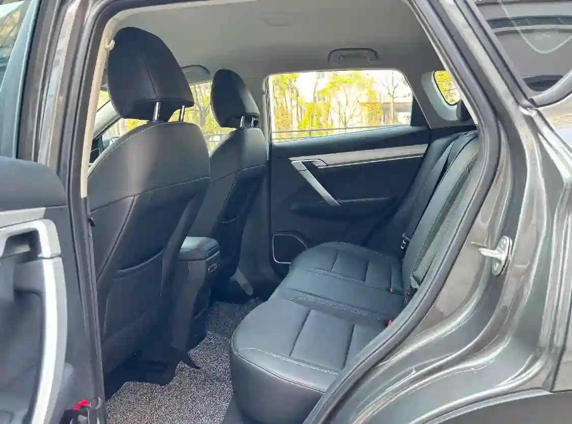 2026 Geely Coolray 1.5L CVT Manual