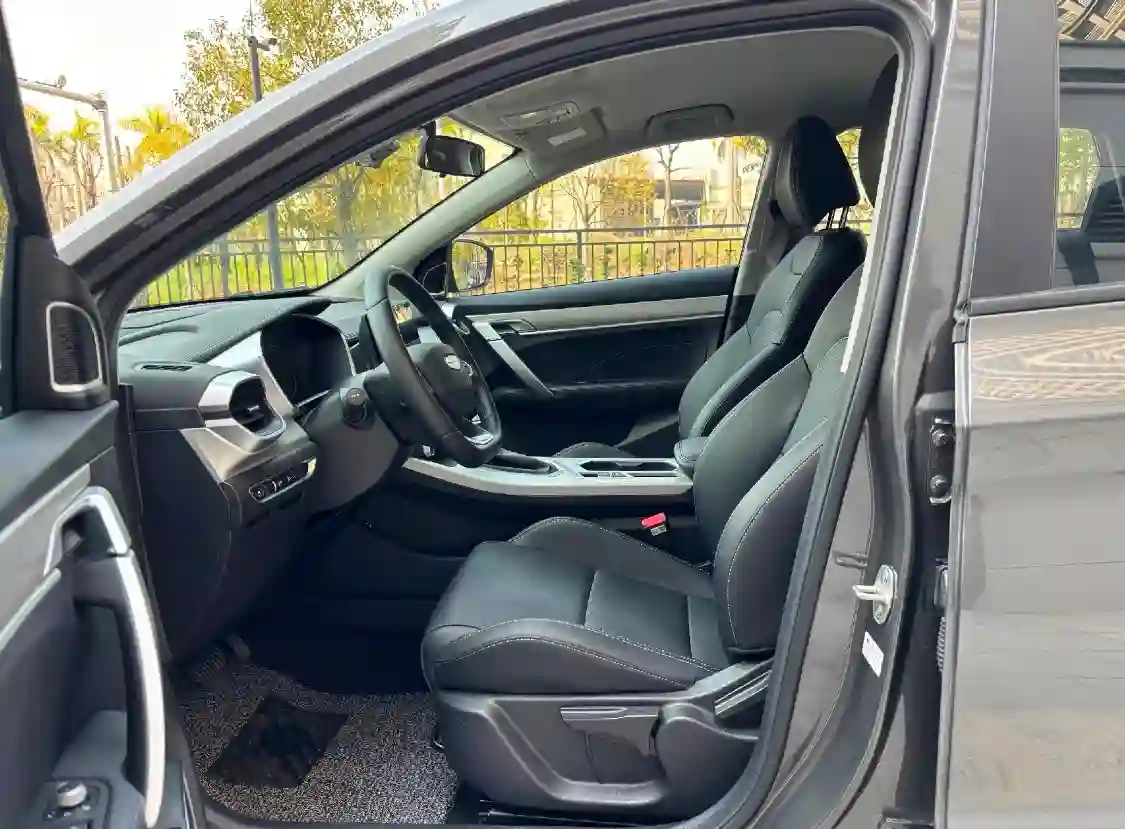 2026 Geely Coolray 1.5L CVT Manual