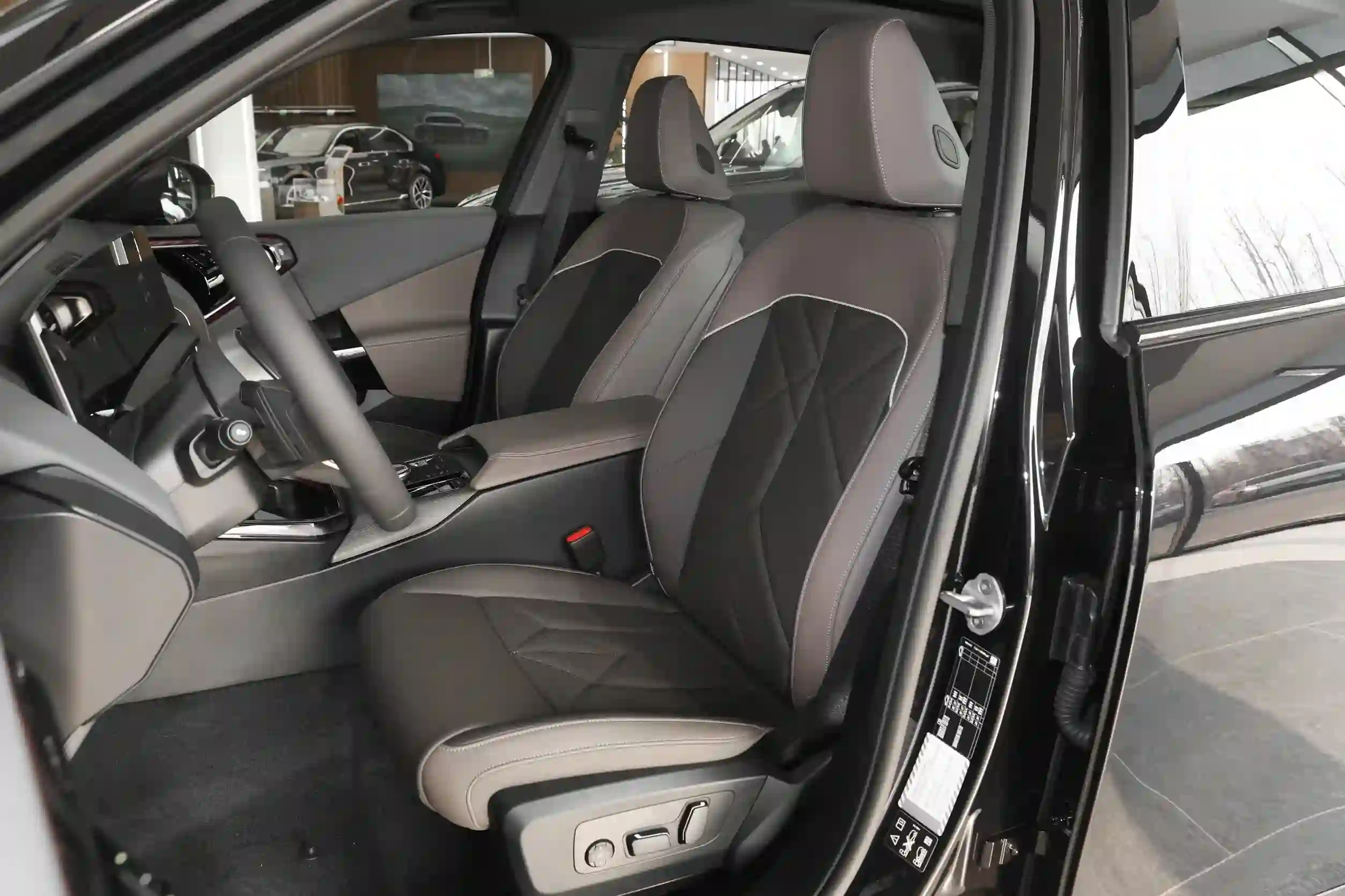
								BMW X3 full									