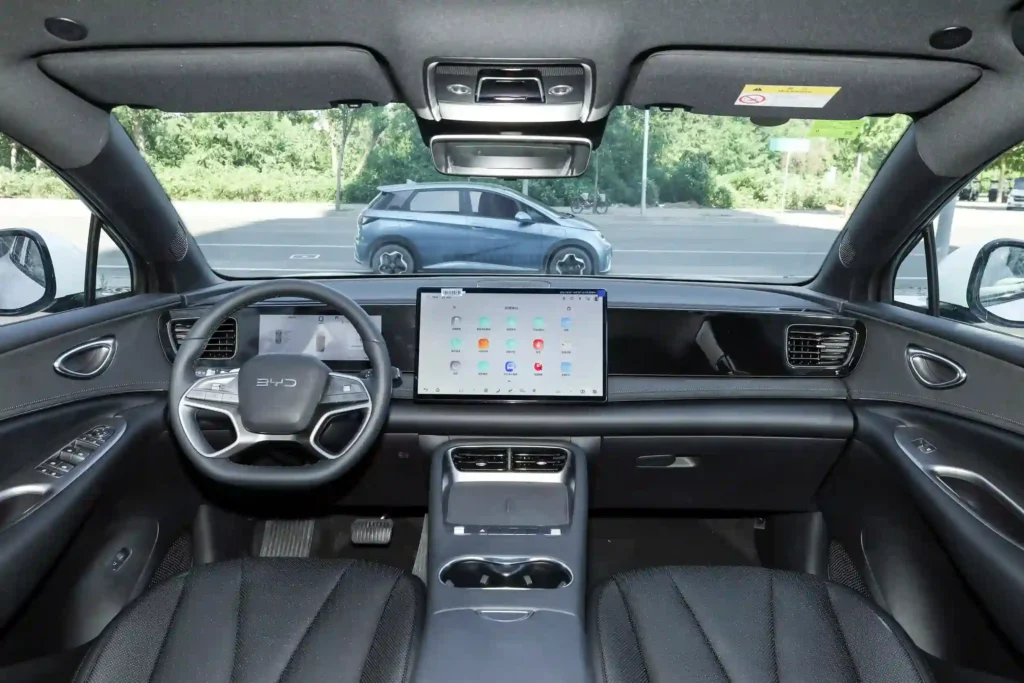 2025 BYD Seal 06 520KM