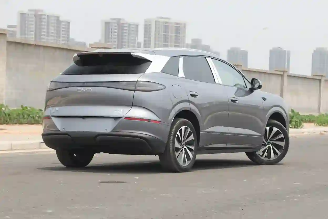 2025 BYD Seal 06 520KM