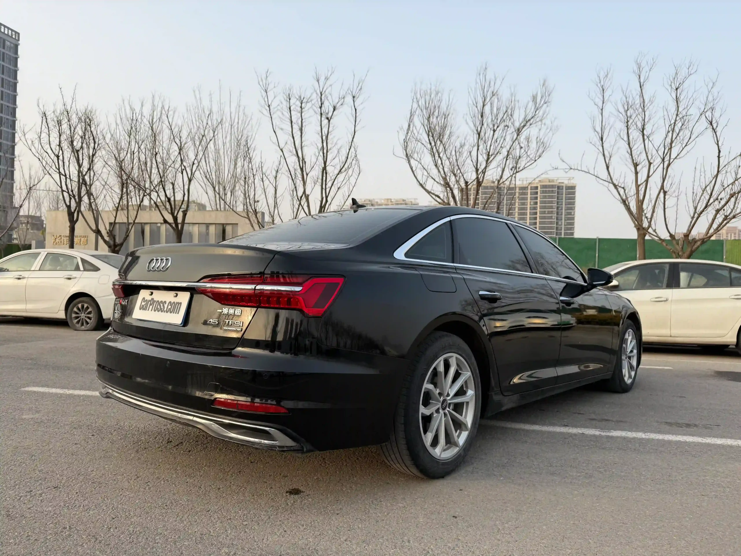 
								AuDi A6L full									