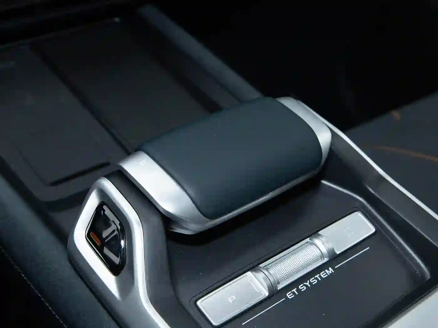 2026 Deepal G318 Grey 430 Horsepower